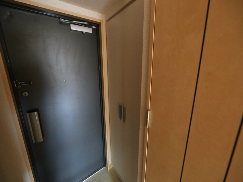 プレサンス名古屋駅前ヴェルロード 玄関　シューズボックス付（収納充実してます）