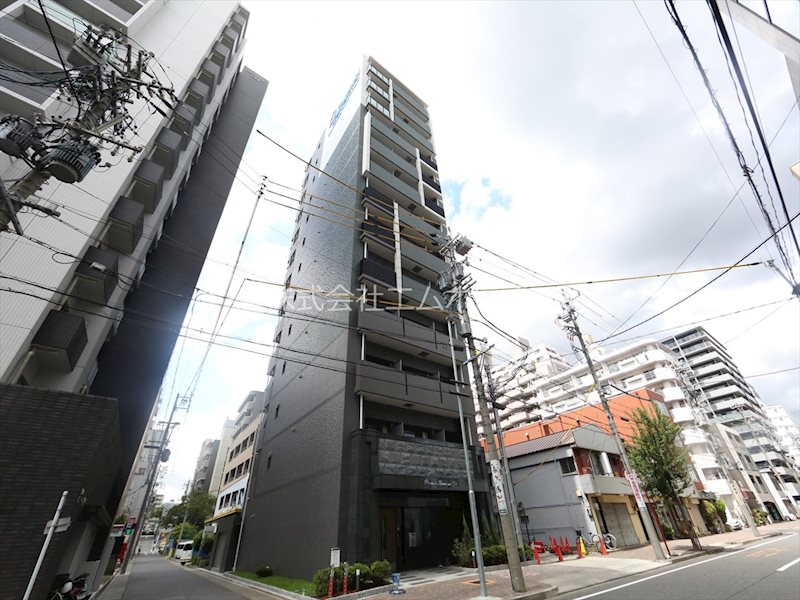外観　分譲賃貸　オートロック　宅配ＢＯＸ完備