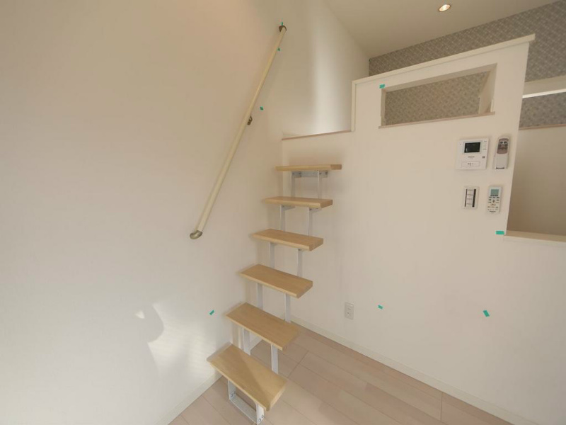 エスポワール お部屋に階段があります