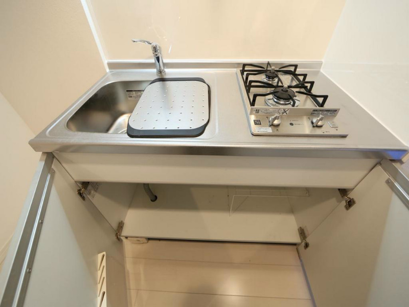 エスポワール システムキッチン（ガス2口）冷蔵庫・レンジ等ご用意できます　
