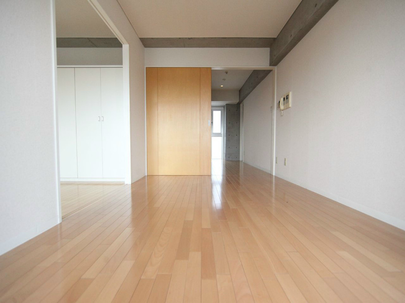 ＴＡＣＨＩＢＡＮＡ　ＢＯＸ24 ＬＤＫ11.5帖　洋室6.3帖とつなげても仕切っても使えます