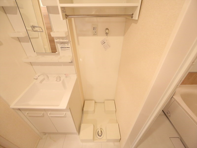Ｄ－ｒｏｏｍ尾頭橋Ａ 脱衣所　室内洗濯機置き場