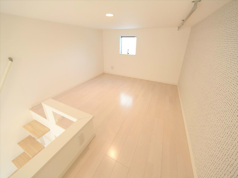 ショコラン ロフト5.6帖（収納としても寝室としても使えます）