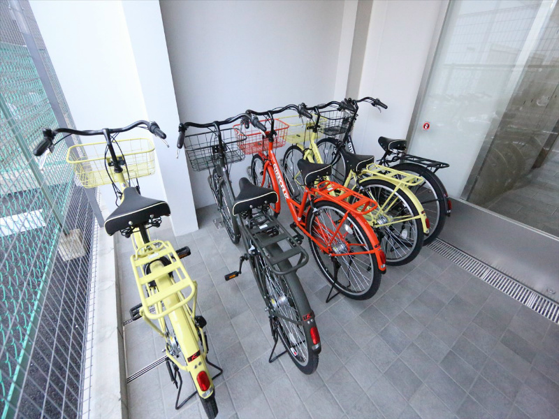 CORNES HOUSE NAGOYA（コーンズハウスナゴヤ） 屋根付き駐輪場