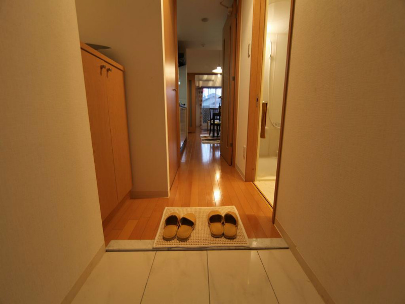プラウランド堀田 玄関　シューズボックス付