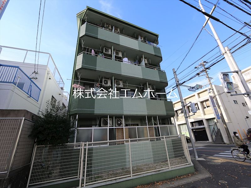 外観　屋根付駐輪場