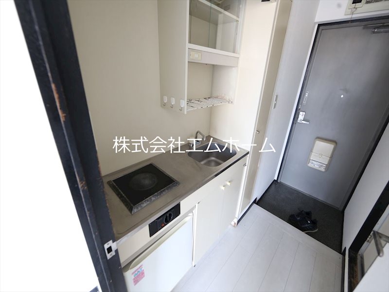 アシスト平針 キッチン（電トイレ付気コンロ付）ミニ冷蔵庫付