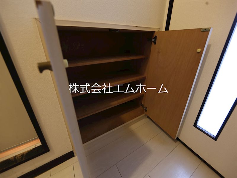 アシスト平針 キッチン後ろにある収納