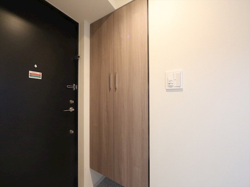 パークアクシス名古屋山王 玄関　シューズボックス付（収納充実してます）
