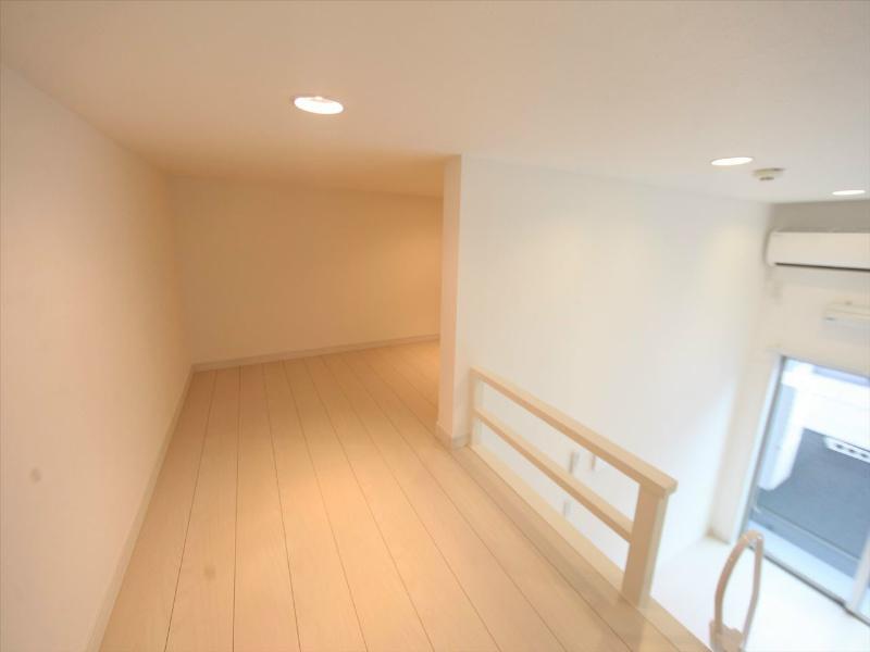ラ・カンパネラ ロフト5.4帖（収納としてもお部屋としても使えます）