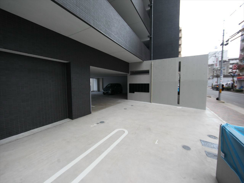 ＡｒｔｉｚＡ上前津II（アルティザ上前津II） 敷地内平面駐車場
