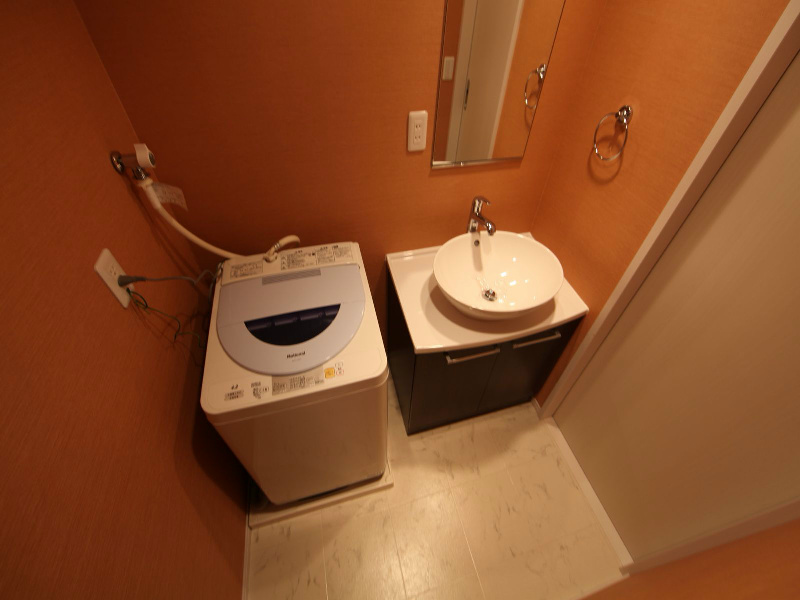 ＧＰラヴァーズ 脱衣所　オシャレ独立洗面台付　洗濯機ご用意できます