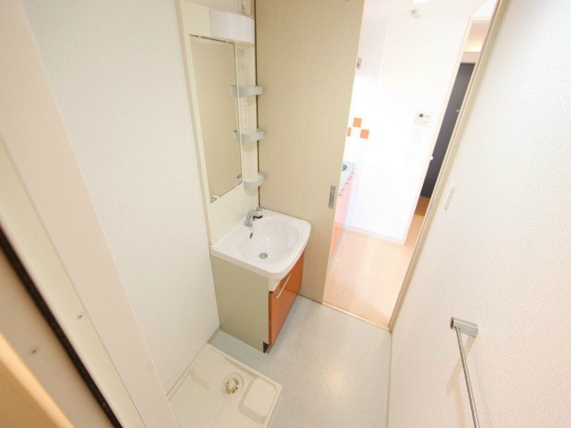 プレサンス名古屋ＳＴＡＴＩＯＮザ・シティ 脱衣所　独立洗面台（シャンプードレッサー）洗濯機用意できます