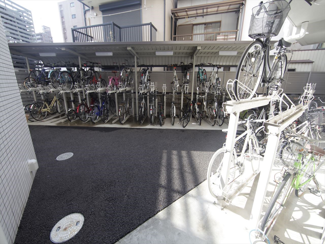 アジリア大曽根 屋根付き駐輪場