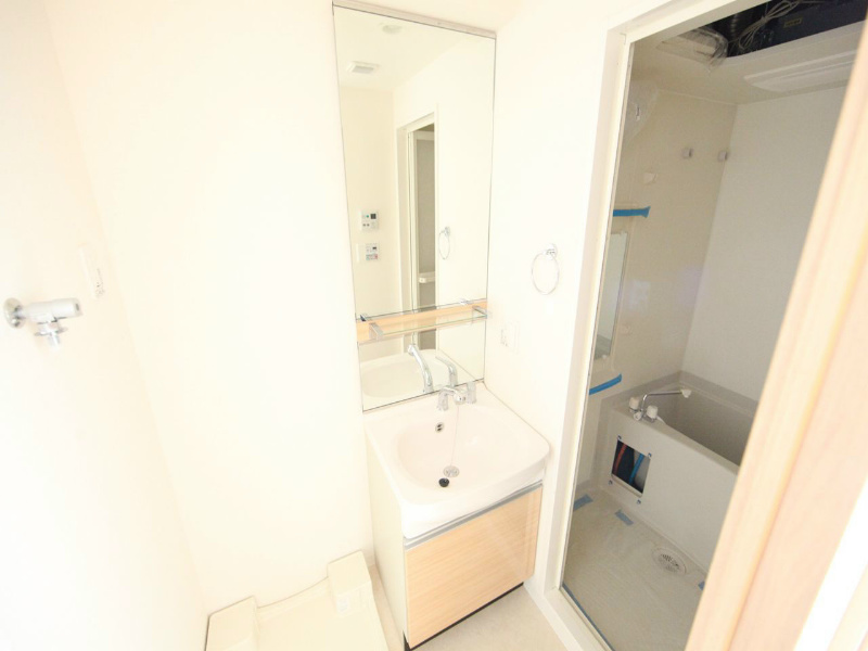 プレサンス錦プレミアム 脱衣所　独立洗面台（シャンプードレッサー）洗濯機用意できます
