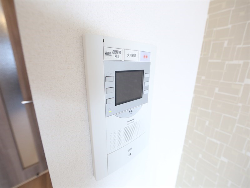 プレサンス上前津プレス ＴＶモニター付インターホン