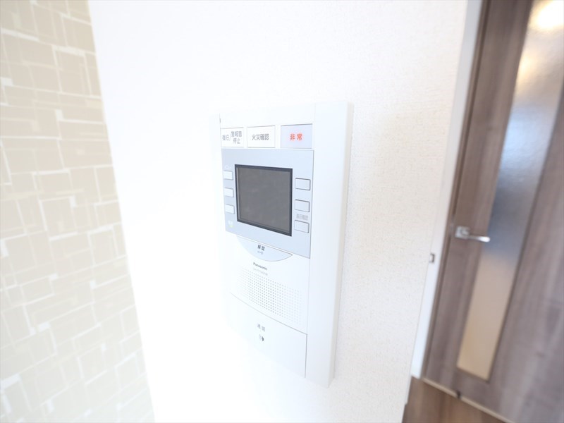 プレサンス上前津プレス ＴＶモニター付インターホン