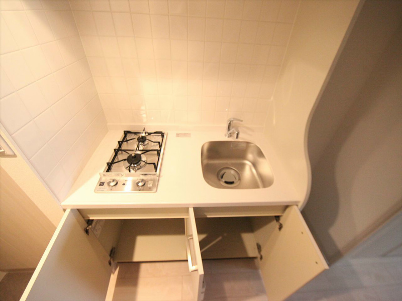 プレサンス久屋大通セントラルパーク システムキッチン（ガス2口）冷蔵庫・レンジ等ご用意できます