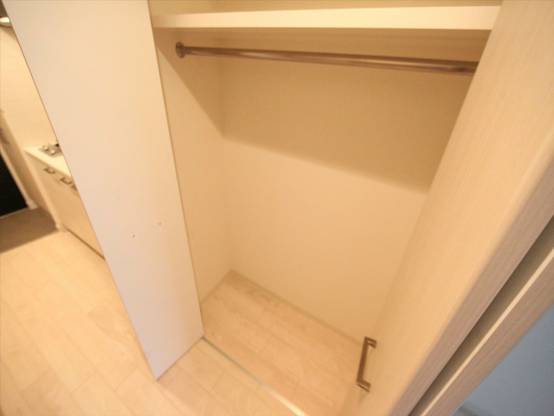 プレサンス久屋大通セントラルパーク クローゼット（収納充実してます）