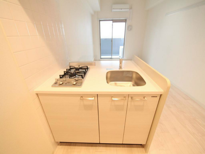 プレサンス久屋大通セントラルパーク システムキッチン（ガス2口）カウンターキッチン