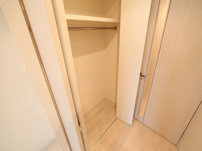 プレサンス久屋大通セントラルパーク クローゼット（収納充実してます）