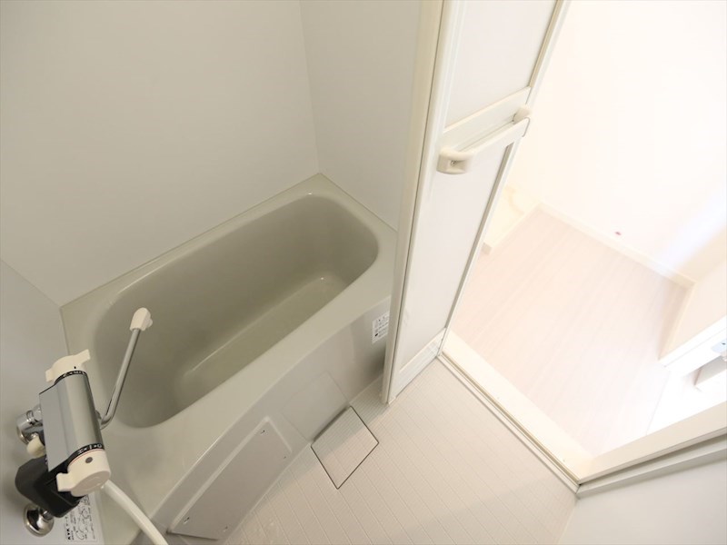 アレッタ大曽根 バスルーム（お風呂トイレ別）