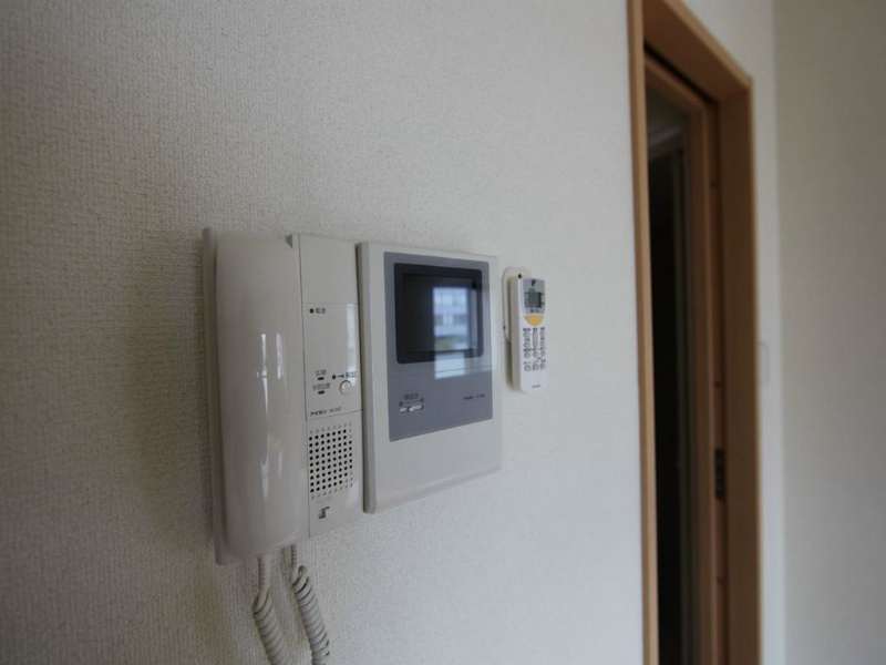 アースヒル東白壁 ＴＶモニター付インターホン完備