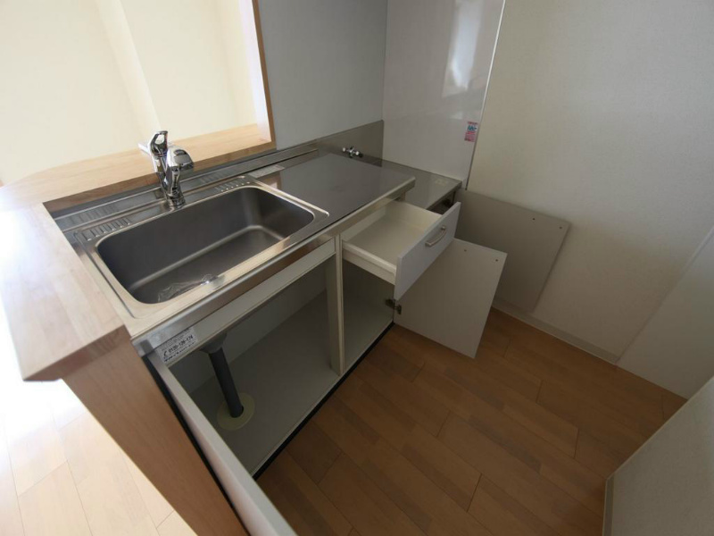 アースヒル東白壁 カウンターキッチン（ガス2口コンロ設置可）
