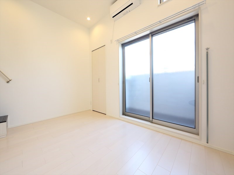 ハーモニーテラス柳瀬町 洋室6.3帖　ロフト6帖（収納にも寝室にも使えます）