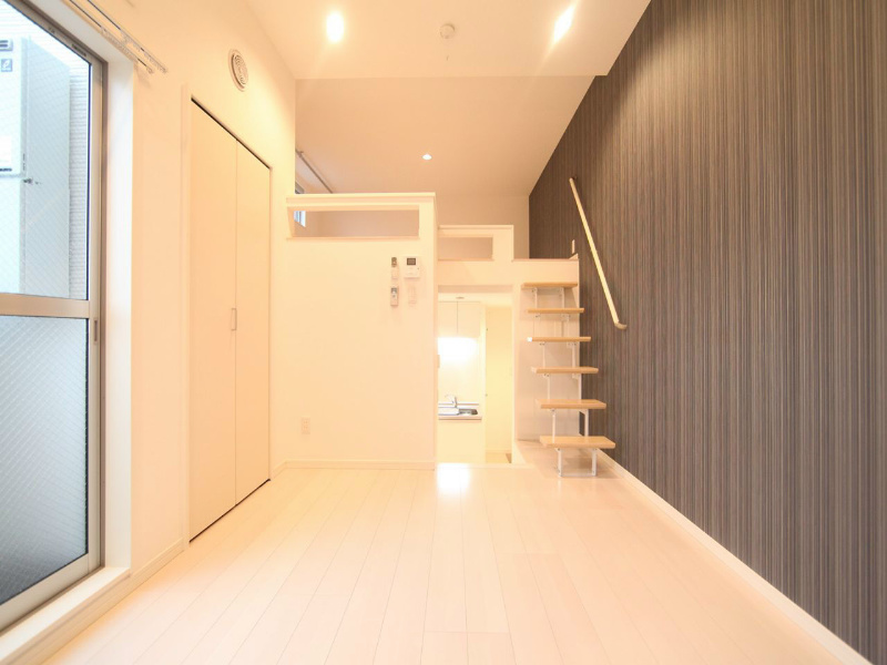 ウィルコートＩ則武 洋室6.1帖　上段ロフト6帖（収納でも部屋でも使えます）