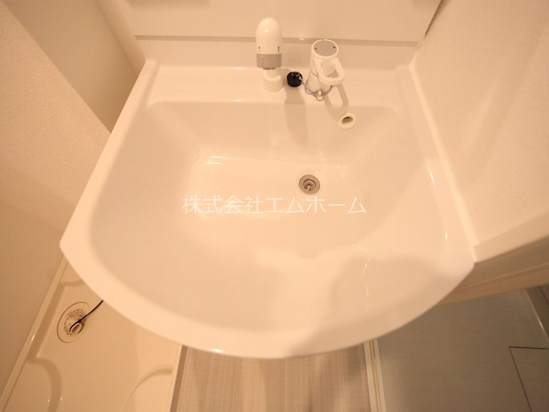 Ｇｌａｎｚ（グランツ） 脱衣所　独立洗面台（シャンプードレッサー）洗濯機用意できます