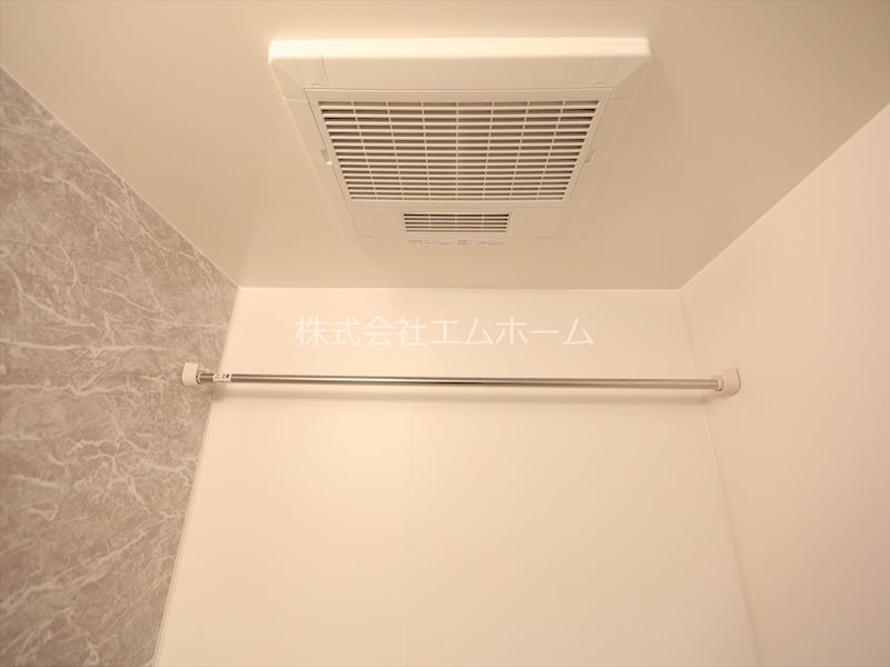 ヴェルドミール 浴室暖房乾燥機付　24時間換気機能付バスルーム