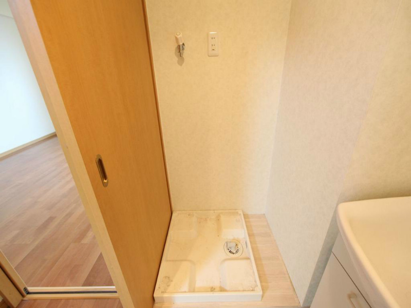 ヴェネチアプリモ 室内洗濯機置き場　洗濯機ご用意できます