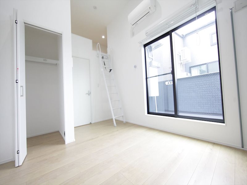 TATERU Apartment 東山町ⅡC棟 洋室6.6帖　ロフト4.7帖（収納でも使えます）