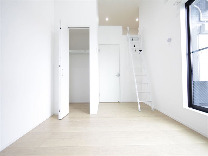 TATERU Apartment 東山町ⅡC棟 洋室6.6帖　ロフト4.7帖（収納でも使えます）