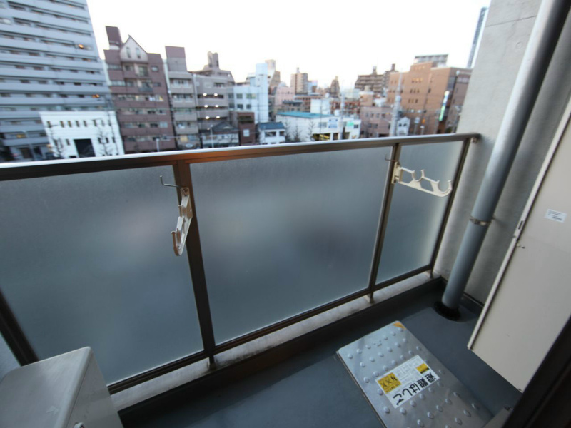 リエス鶴舞ＥＡＳＴ　ＴＯＷＥＲ バルコニー