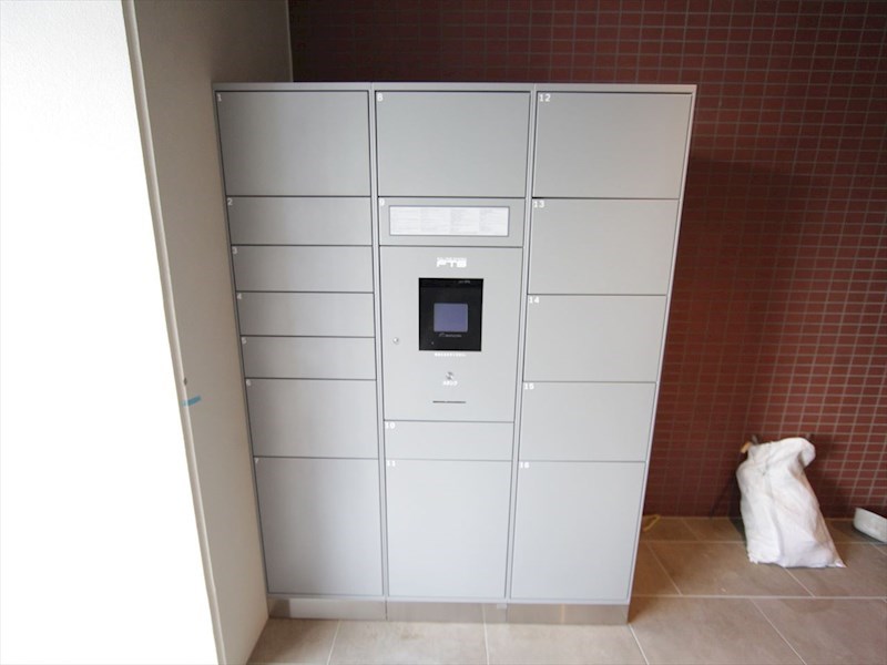 ＡＭＢＥＲ ＨＯＵＳＥ Ｈｏｒｉｔａ 宅配ＢＯＸ完備
