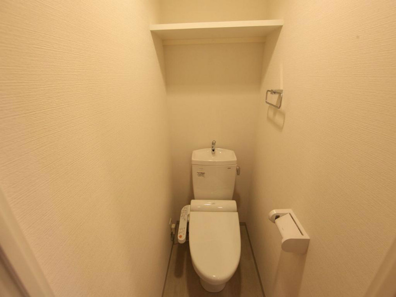 パルティール千種 温水洗浄暖房便座付トイレ
