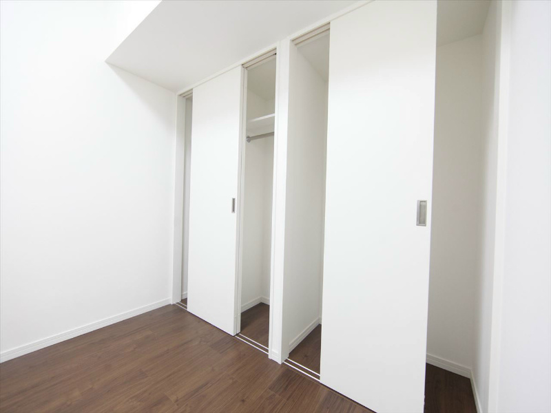 CORNES HOUSE NAGOYA（コーンズハウスナゴヤ） クローゼット（収納充実してます）
