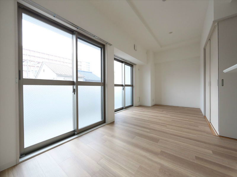 ＣａｓａＤｉＭａｒｅ（カーサジマーレ） ＬＤＫ15.3帖　洋室5.5帖とつなげても仕切っても使えます