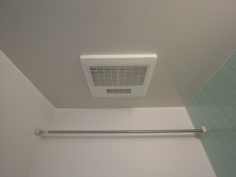 ＣａｓａＤｉＭａｒｅ（カーサジマーレ） 浴室暖房乾燥機付　24時間換気機能付バスルーム