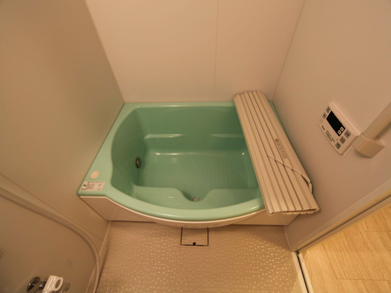 アモンフォンテーヌ 追い焚き　浴室暖房乾燥機　24時間換気　オートバスバスルーム