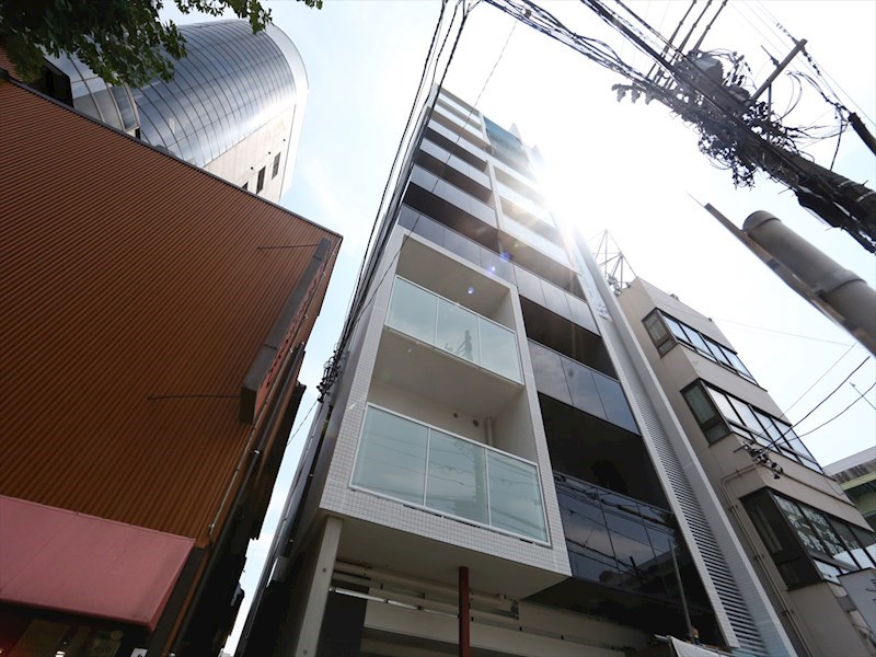 外観 オートロック 防犯カメラ 外壁タイル張り
