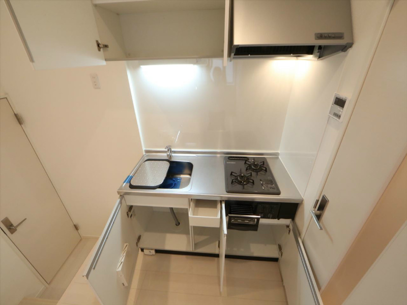 愛知県名古屋市中村区則武２丁目 システムキッチン（ガス2口グリル）冷蔵庫レンジ等用意できます