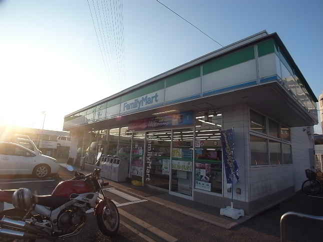 メゾン・シャドール名駅南 ファミリーマート呼続二丁目店