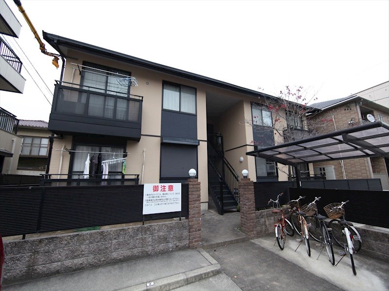 外観 敷地内平面駐車場有り フロア2部屋(全部屋角部屋)
