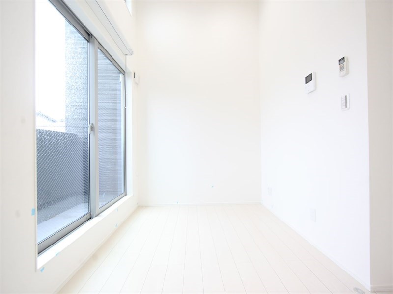 アクア鳴海 洋室5.3帖　ロフト4.8帖（収納にも寝室にも使用できます）