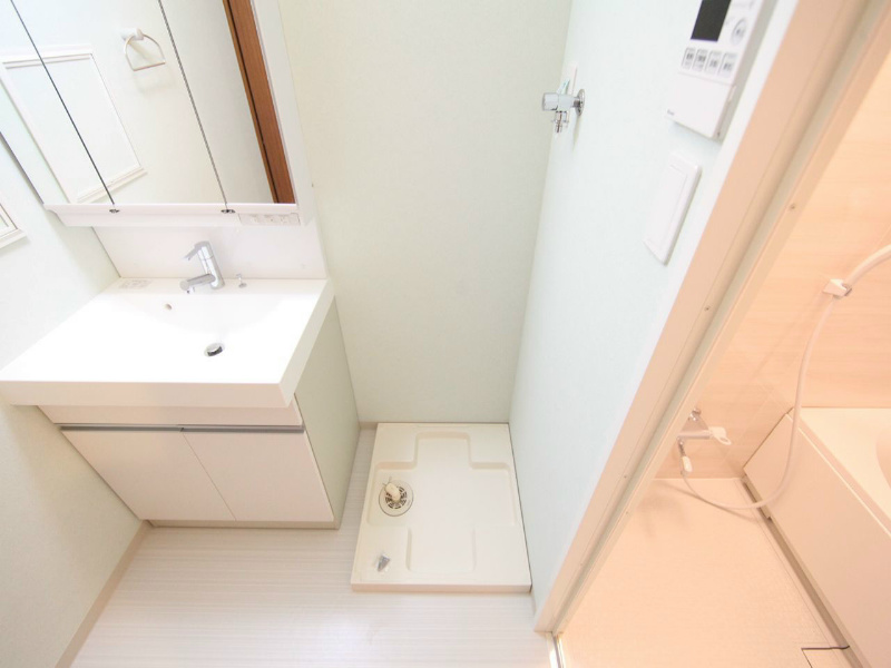レジデンス悠海 脱衣所　室内洗濯機置き場