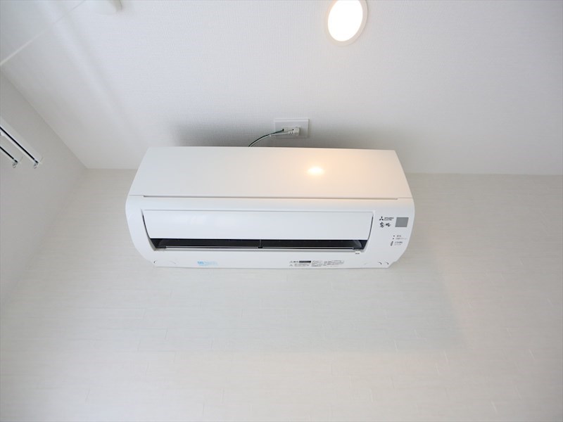 ＲＥＧＡＬＥＳＴこまどめ エアコン完備