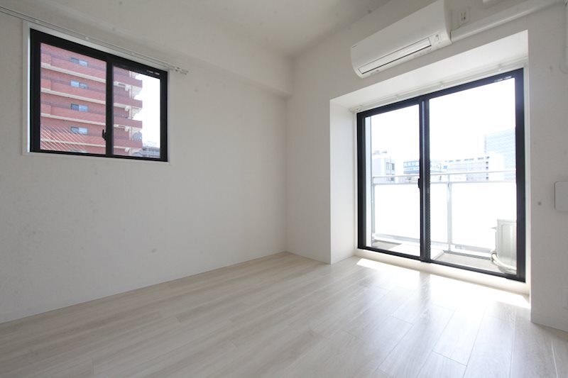 S-RESIDENCE千種 洋室7.0帖　エアコン完備　バルコニーに面しています